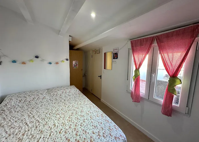 Habitacion Con Bano Y Cocina